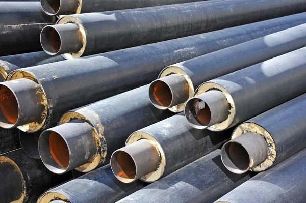 Steel pipe with heat insulation