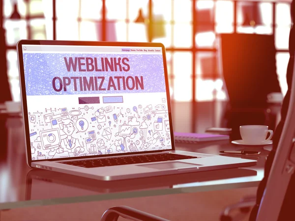 Weblinks Optimization on Laptop in Modern Workplace Background.