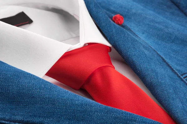Denim jacket and red tie, men\'s fashion
