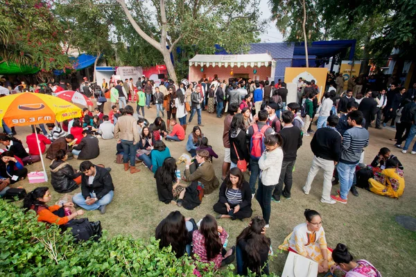 Crowded courtyard of the festival in India