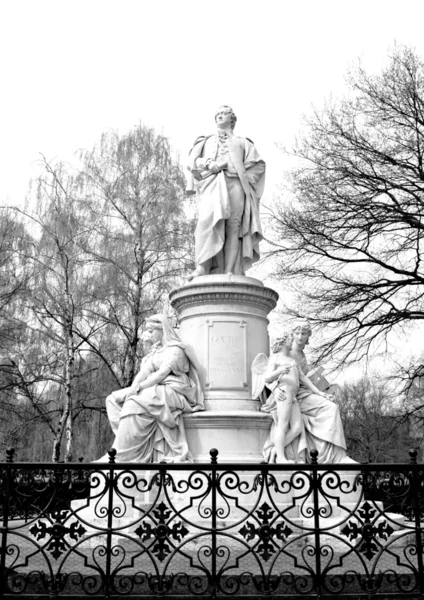 Goethe monument