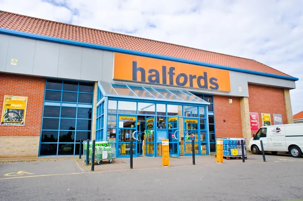 Halfords Store