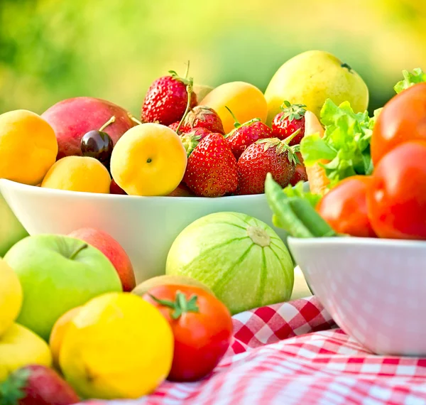 Seasonal organic fruits and vegetables