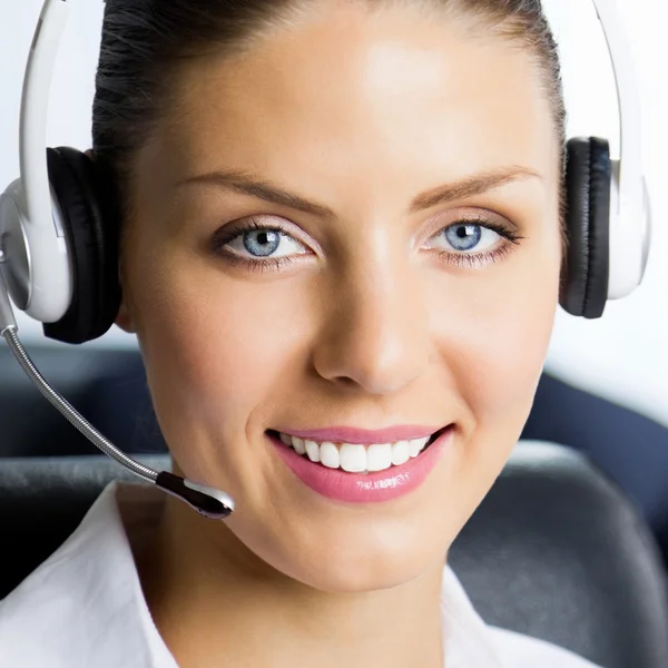 Female support phone operator