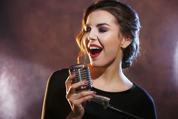 Young singing woman