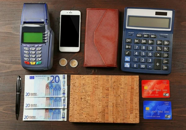 Credit cards with card register and banknotes