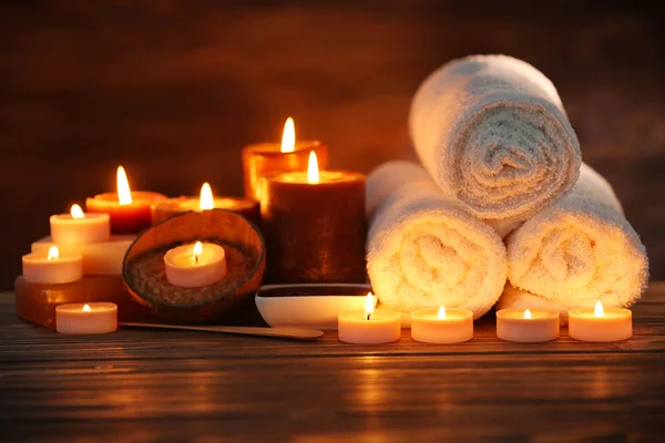 Spa composition with candles