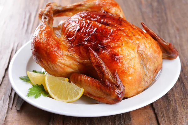 Delicious baked chicken - 图库照片belchonock