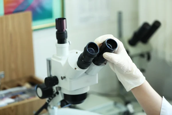 Scientific microscope lens