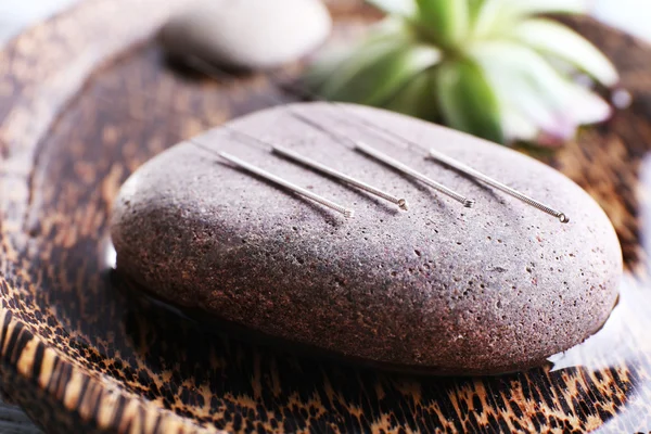 Acupuncture needles with spa stone
