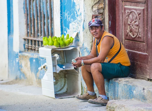 A Cuban fruits seller