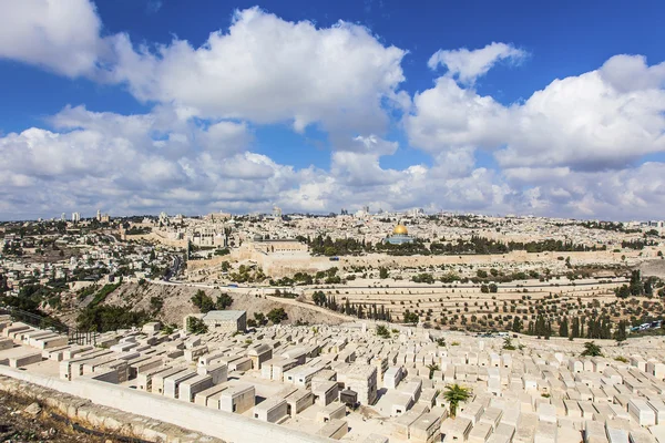Cemetery old city of jerusalem