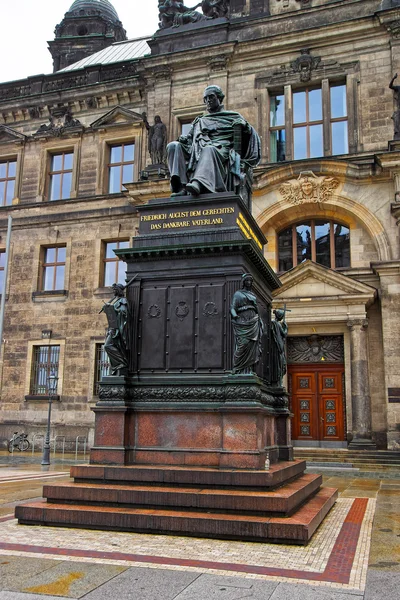Frederick Augustus of Saxony near the Court of Appeal Dresden