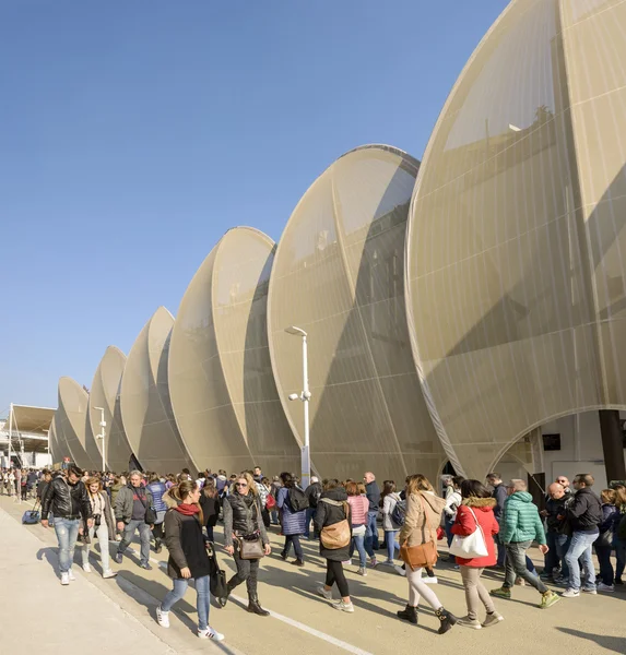 Visitors queue along Mexico pavilion , EXPO 2015 Milan