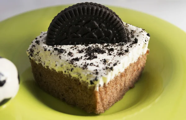 Chocolate Cake With Cookies And Cream Filling