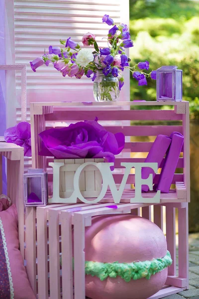 Beautiful decor for a summer party