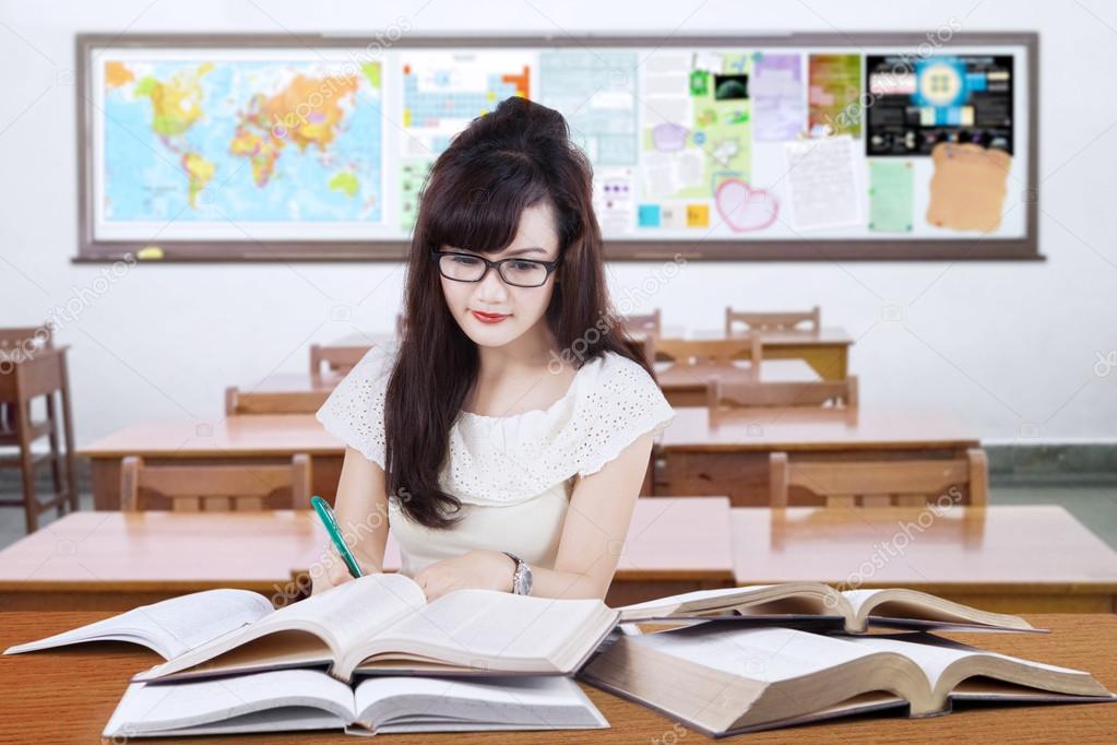 online schools for writing Online degree programs also have the bonus of freeing many master’s in english & creative writing degree programs allow students to specialize their. online schools for writing Online degree programs also have the bonus of freeing many master’s in english & creative writing degree programs allow students to specialize their.