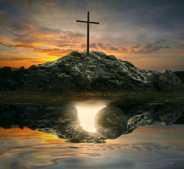 Cross and empty tomb