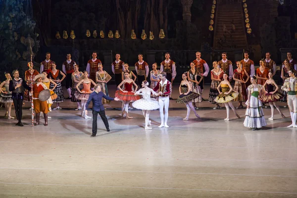 St. Petersburg, Russia, on November 2, 2014. Maryinsky Theater. Ballet dancers stepped on the stage after the end of a performance Don Quixote