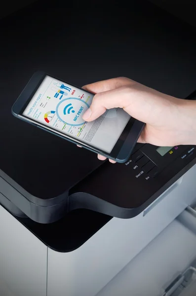 Wireless easy printing with Near Field Communication technology