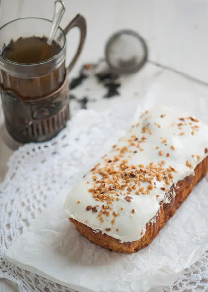 Sweet cake with nuts and tea