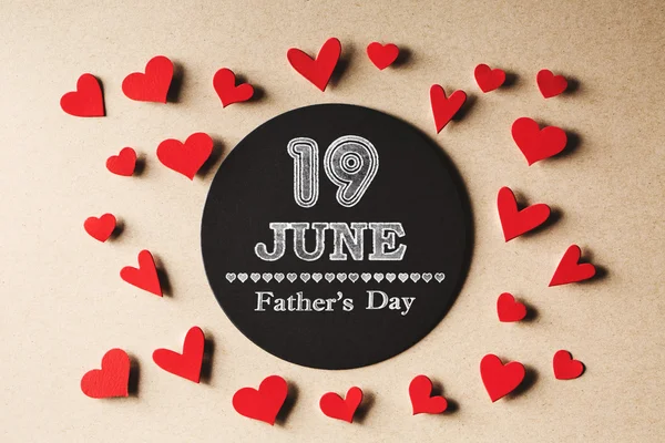 19 June Fathers Day message with small hearts