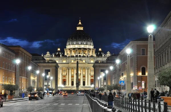 The Saint Peter square at night. Piazza San Pietro, Vatican city