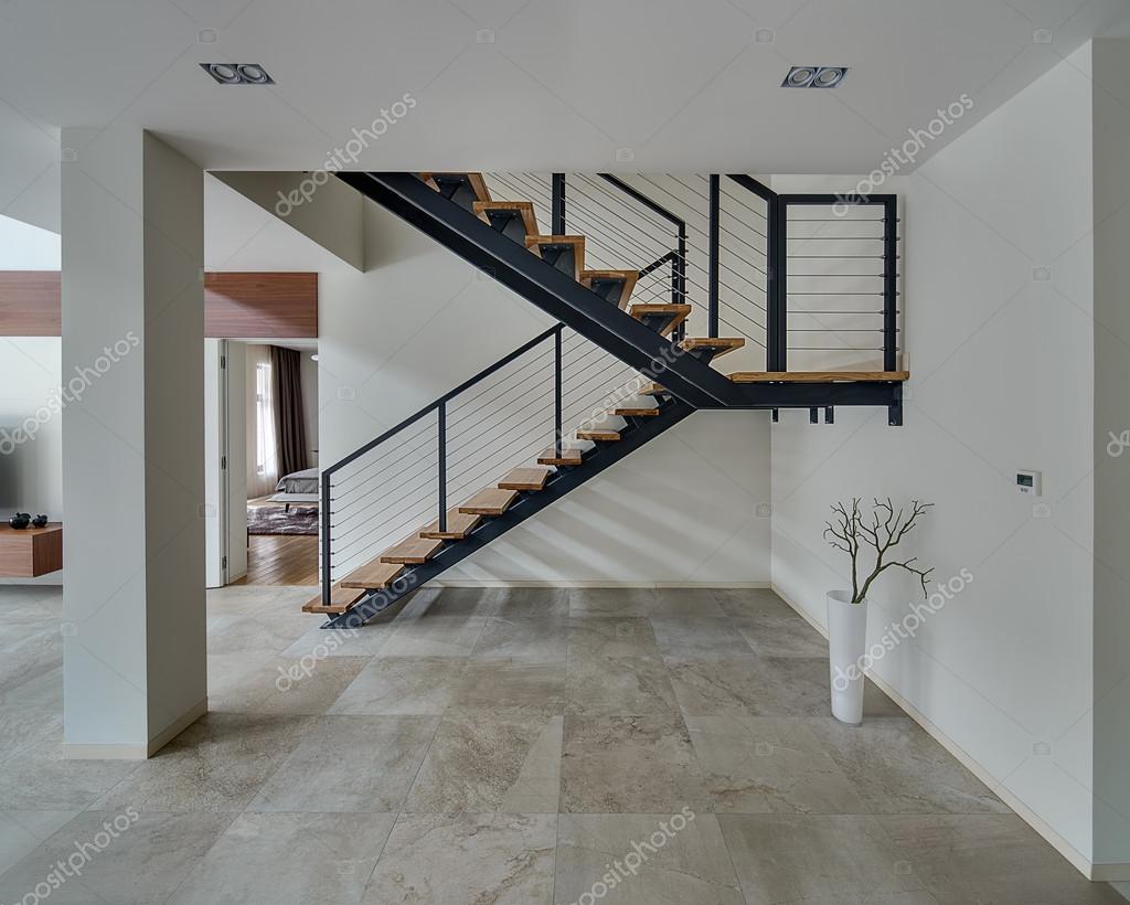 Hall med en trappa — stockfotografi © bezikus #104360258