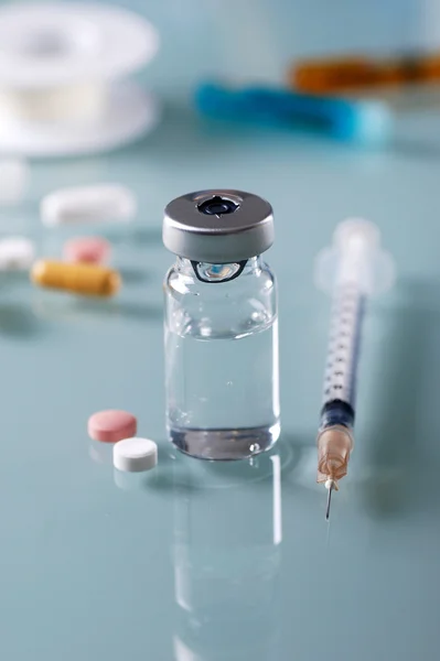 Insulin vial with syringe