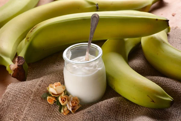 Yoghurt banana homemade