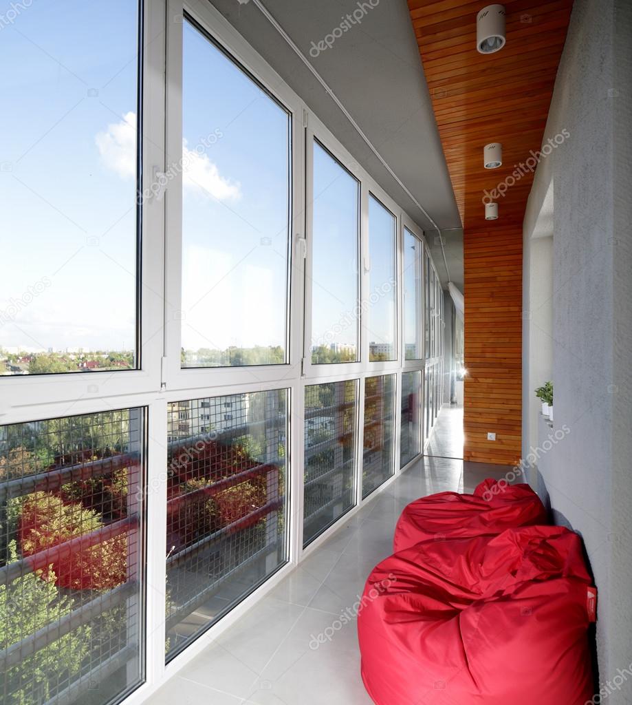 Guzel ic modern balkon - stok foto fiphoto #54067263.