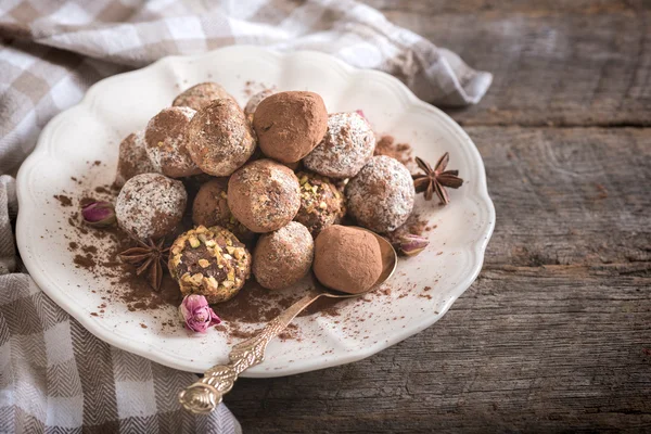 Chocolate pralines in the plate