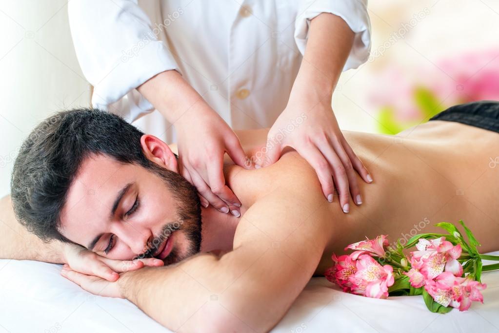 Erotic shiatu massage