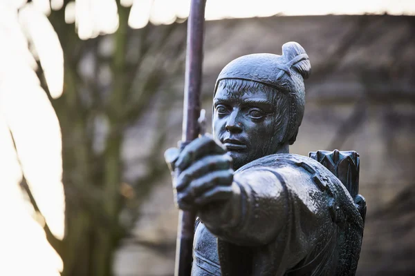 Statue of Robin Hood