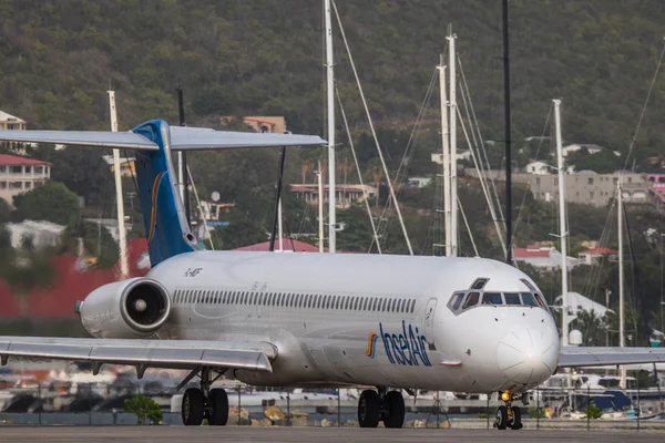 Fokker 100 Insel Air on Saint Martin Airport