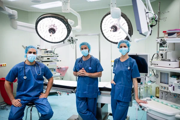 Surgeons in operation room