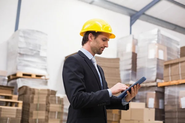 Warehouse manager using tablet