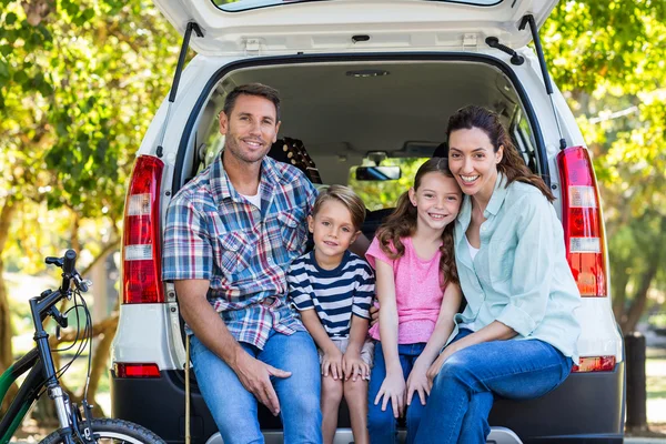 Family getting ready for road trip