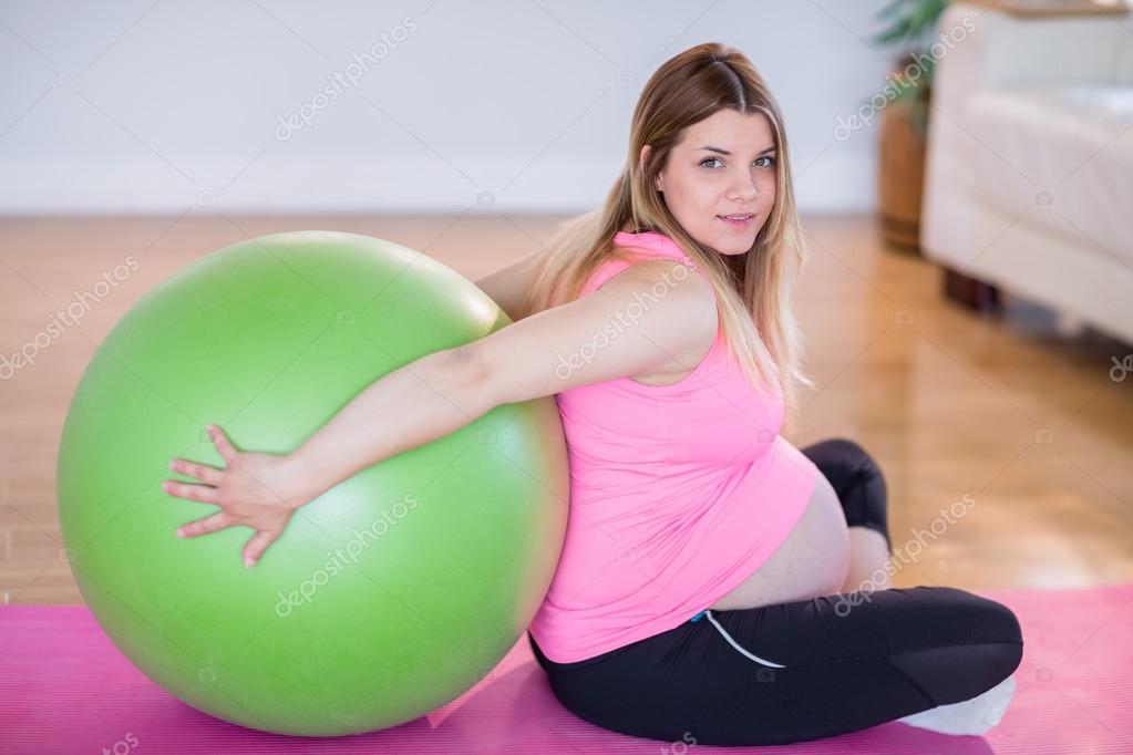 Exercise Ball Pregnant 30