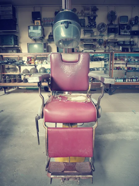 Barber chair