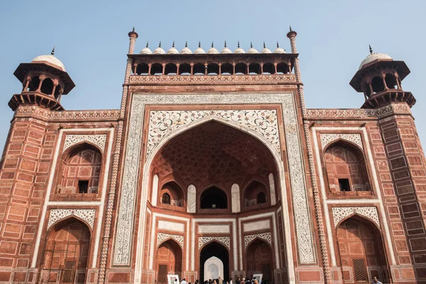 Darwaza-i-rauza inside Taj Mahal