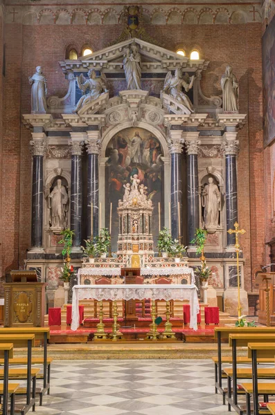 PADUA, ITALY - SEPTEMBER 8, 2014: The main baroque altar of church San Benedetto vecchio (Saint Benedict) designed by Venetian sculptor Girolamo Galeazzi Veri with central paint of the Transfiguration