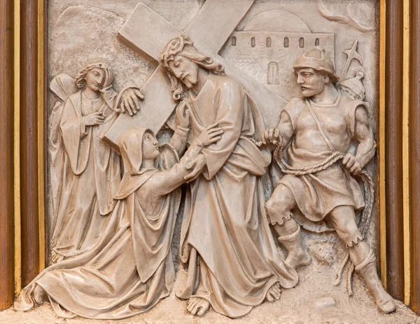 VIENNA, AUSTRIA - DECEMBER 17, 2014: The Jesus meet his mother relief as one part of Cross way cycle in Sacre Coeur church by R. Haas from end of 19. cent.
