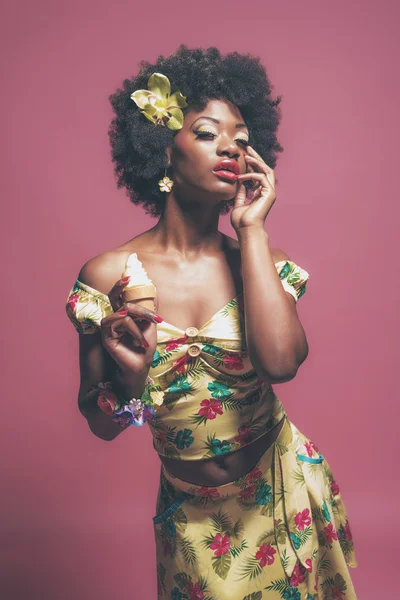 Tropical Fashion Afro American Pin-up