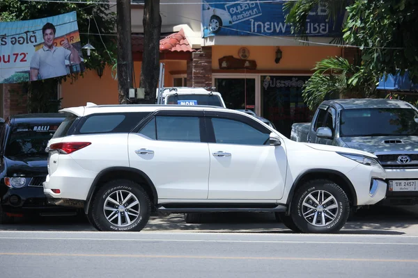 Private car, Toyota Fortuner. Suv for Urban User.