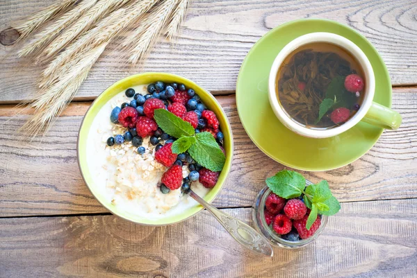 Healthy breakfast - oatmeal with berries