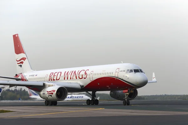 Tupolev Tu-204 Red Wings taxiing at Domodedovo international airport