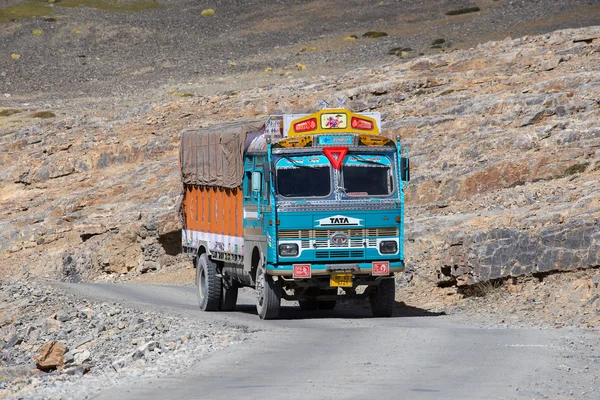 Truck on the high altitude Manali - Leh road state of Himachal Pradesh, Indian Himalayas, India