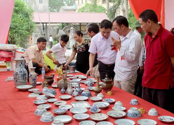 HAI DUONG, VIETNAM, October, 27: People in antiques market on Oc