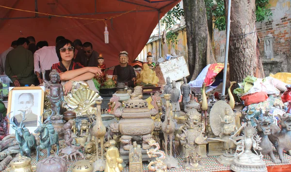 HAI DUONG, VIETNAM, October, 27: People in antiques market on Oc